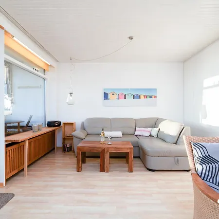 App 98 - Strandlage Apartment *